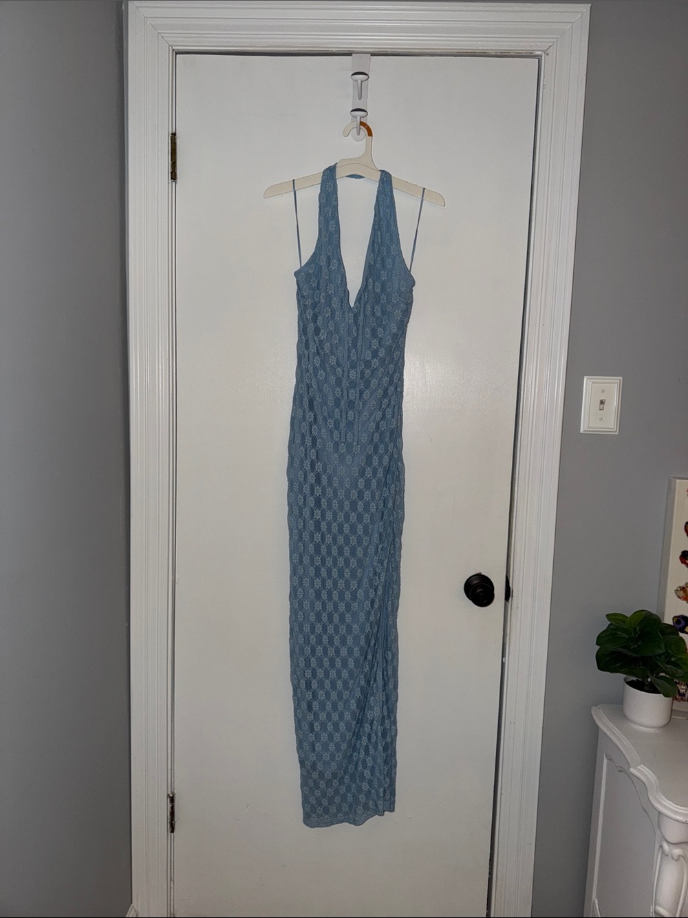 Jessica Simpson- Blue Lace Plunge Halter Maxi Dress- small